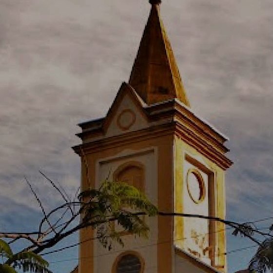 Itaqueri da Serra, a 25 km da Pousada Reserva Cambucá
