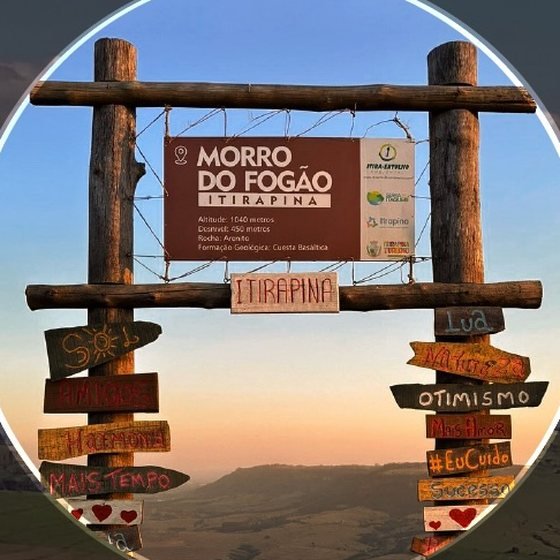 Morro do Fogão, a 35 km da Pousada Reserva Cambucá